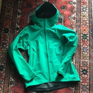 Arc’teryx rain jacket, women’s size large